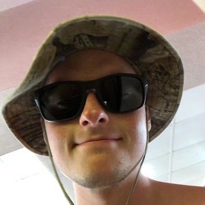 Meet your Posher, Benjamin